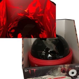 Pennywise IT LED Rotating Shadowlights